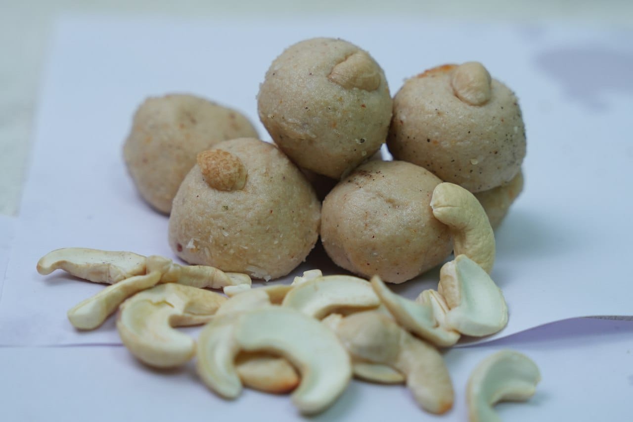 Cashew Laddu